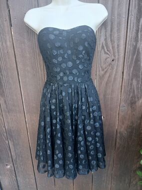 NWOT GUESS Los Angeles Black Polka Dot Bustier Fit & Flare Dress - Size M